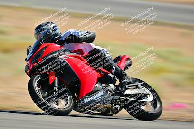 media/May-31-2025-Classic Track Day (Sat) [[da23ab3028]]/Group A/Session 2 (Turns 1 and 3)/